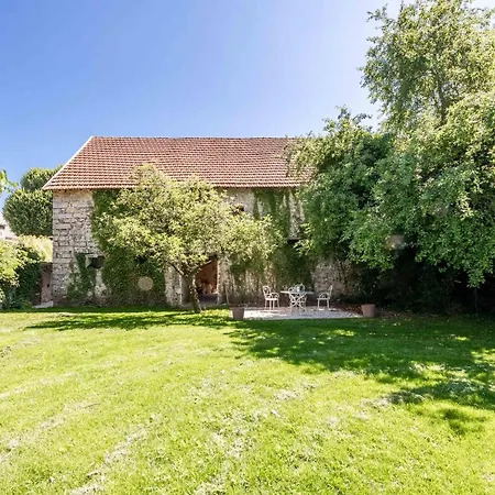 Domaine De La Bellangerie Villa Champguyon