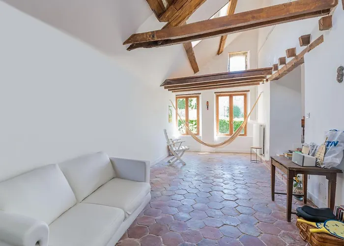 Domaine De La Bellangerie فيلة *